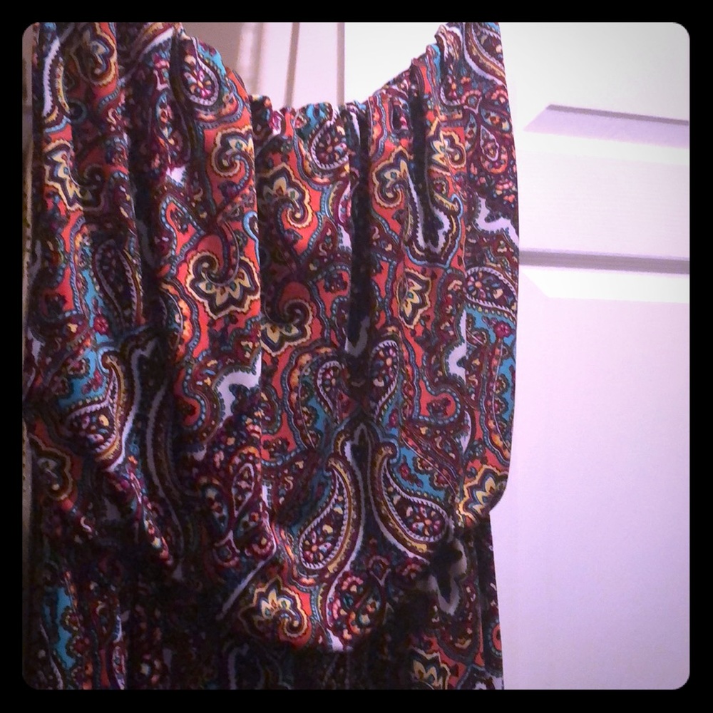 Colorful sleeveless jumpsuit